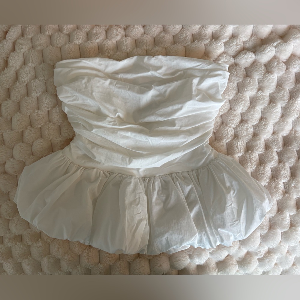 Anthropologie White Zip-Back Top with Hook Closure